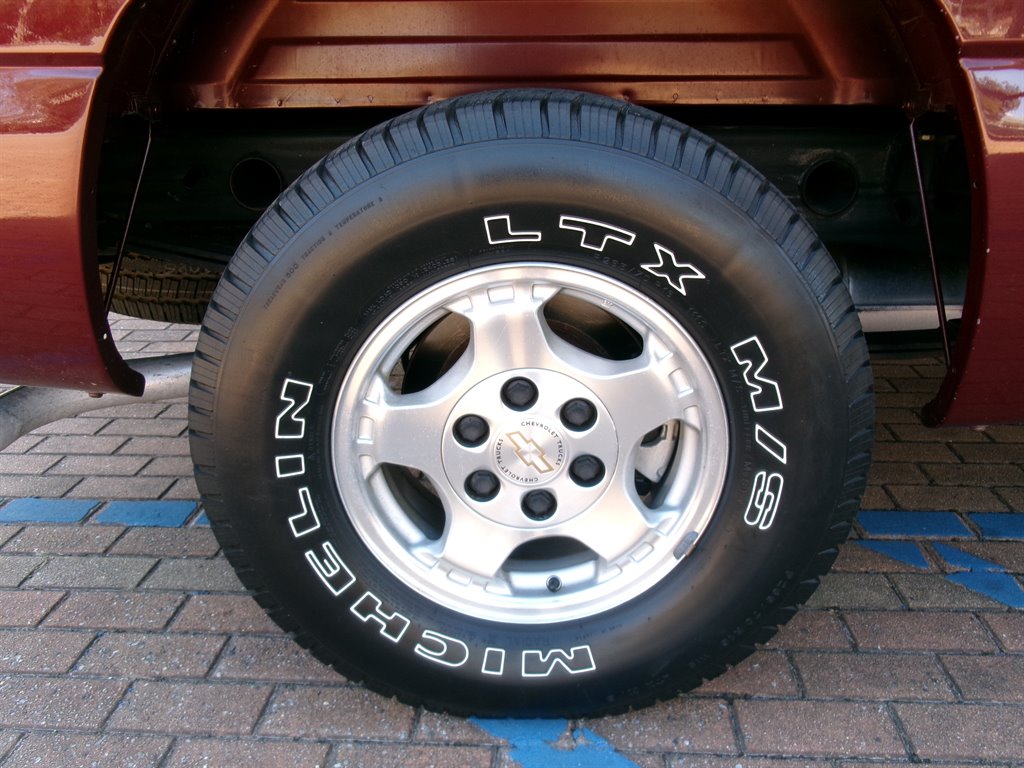 1999 Chevrolet Silverado 1500 - $21,000