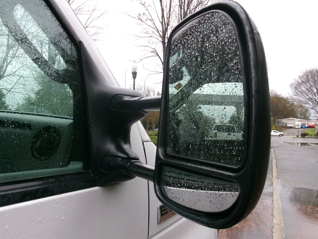 2017 Ford E-350 - $28,000