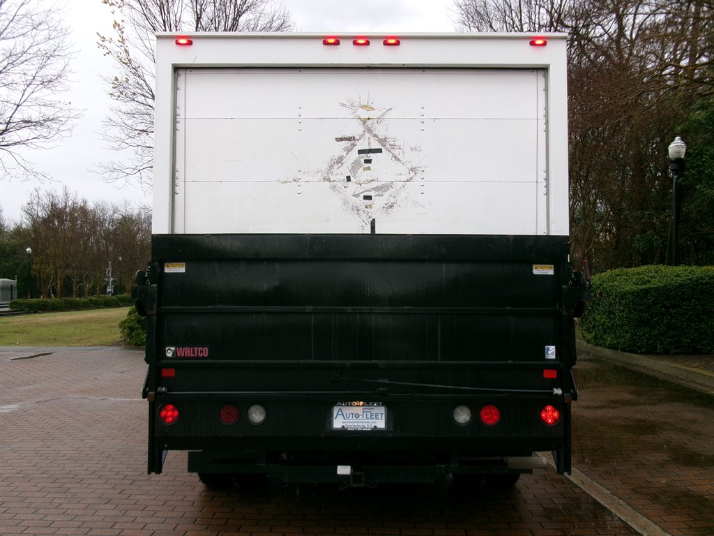 2017 Ford E-350 - $28,000