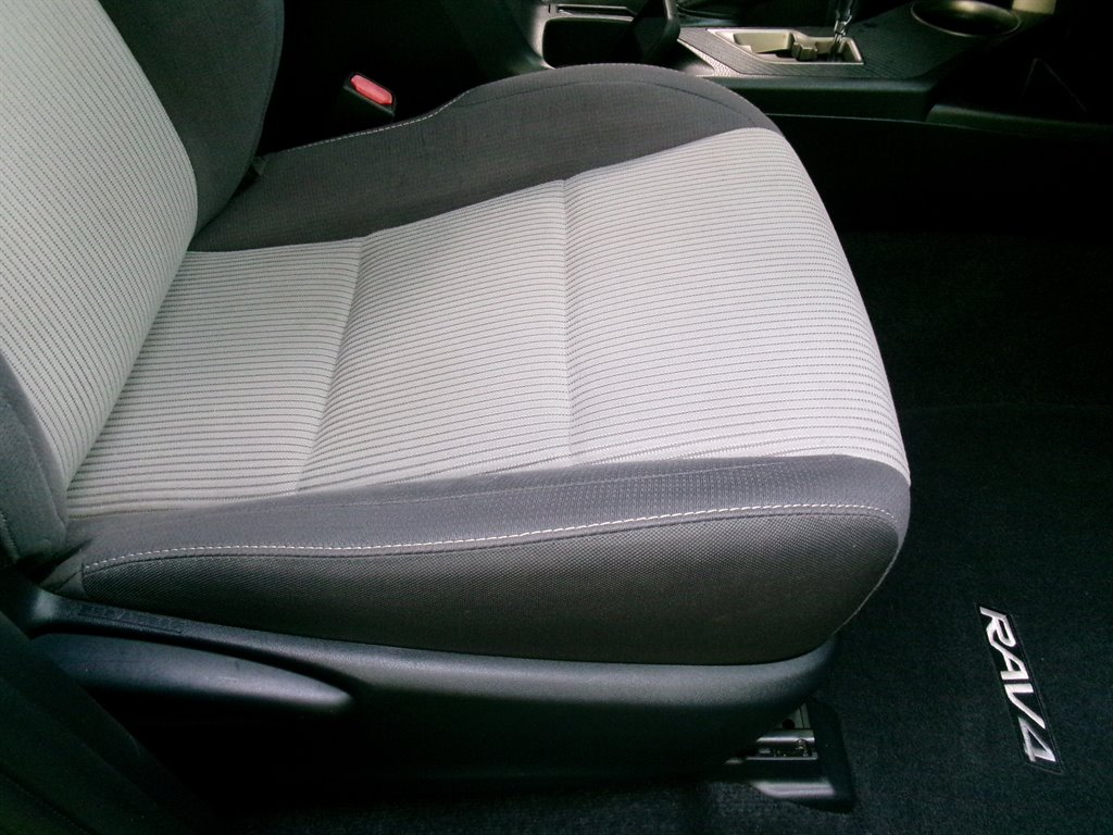 2013 Toyota RAV4 - $13,995