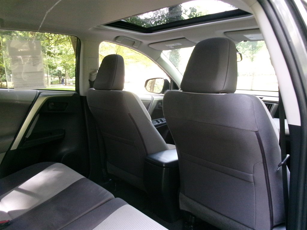 2013 Toyota RAV4 - $13,995