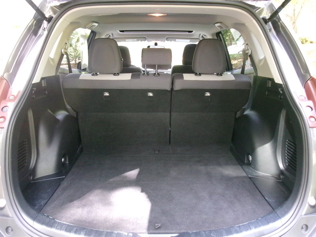 2013 Toyota RAV4 - $13,995