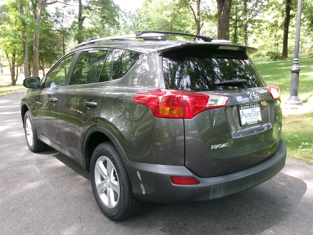 2013 Toyota RAV4 - $13,995