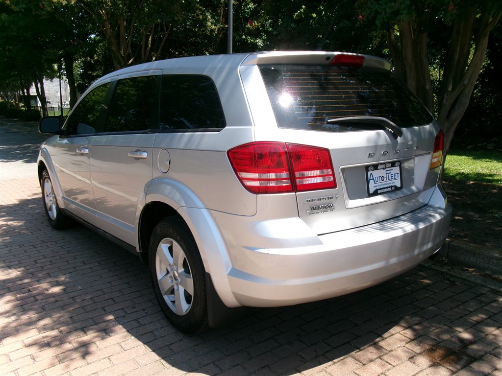 2013 Dodge Journey - $6,995