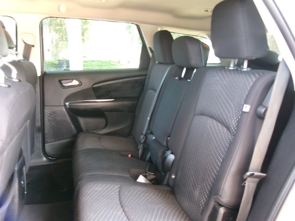 2013 Dodge Journey - $6,995