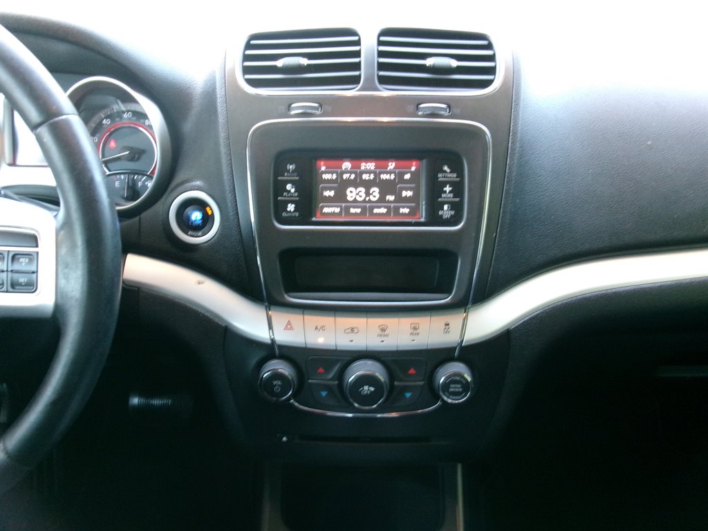 2013 Dodge Journey - $6,995