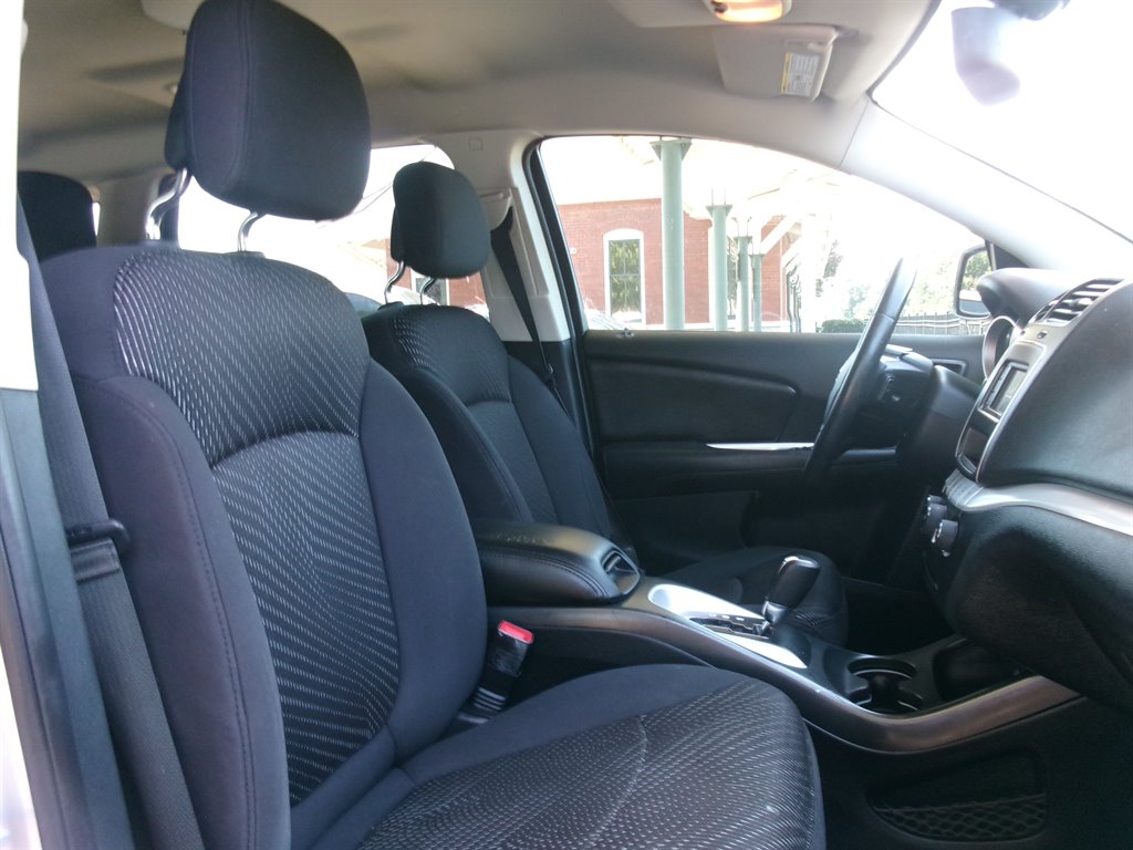 2013 Dodge Journey - $6,995