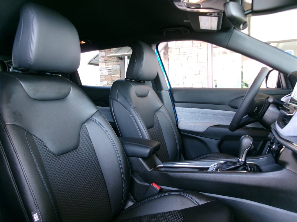 2025 Jeep Compass - $23,995