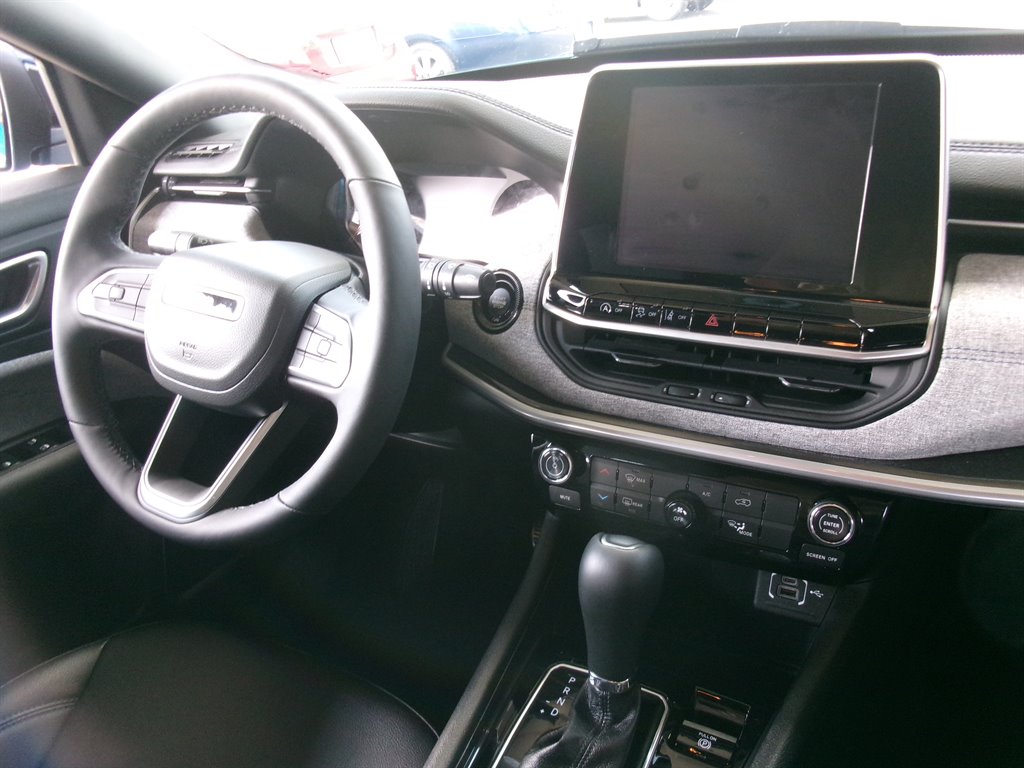 2025 Jeep Compass - $23,995
