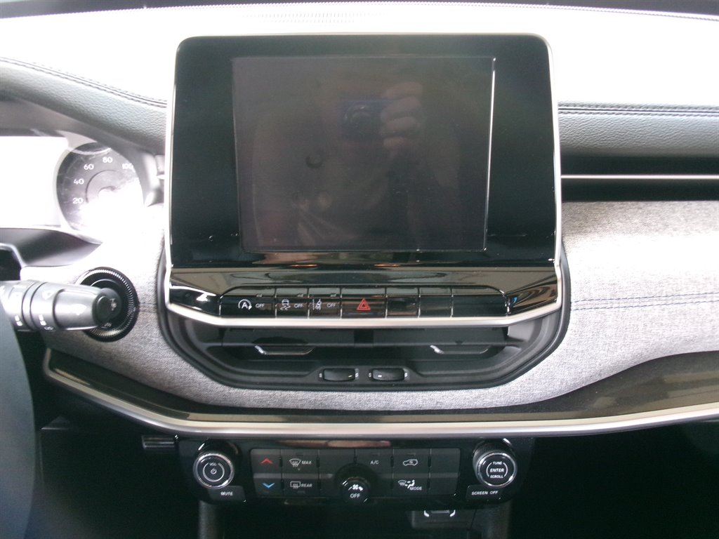 2025 Jeep Compass - $23,995