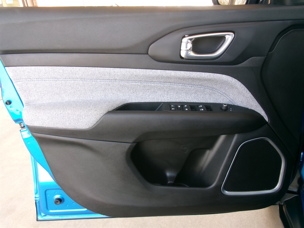 2025 Jeep Compass - $23,995