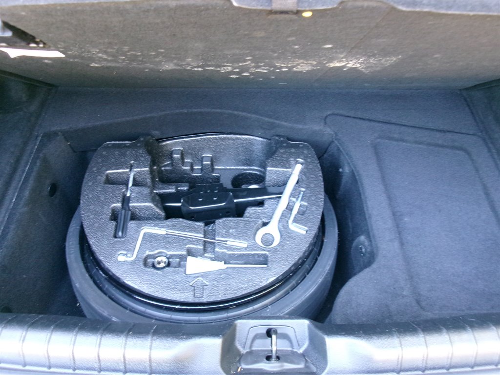 2016 Maserati Ghibli - $18,995