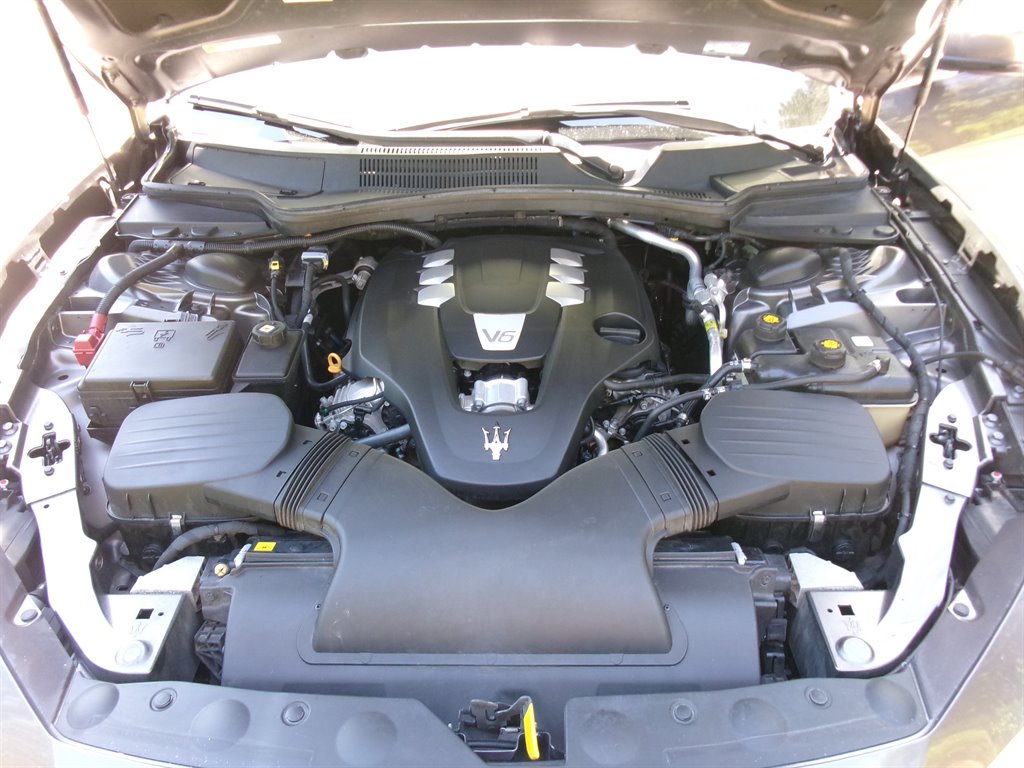 2016 Maserati Ghibli - $18,995