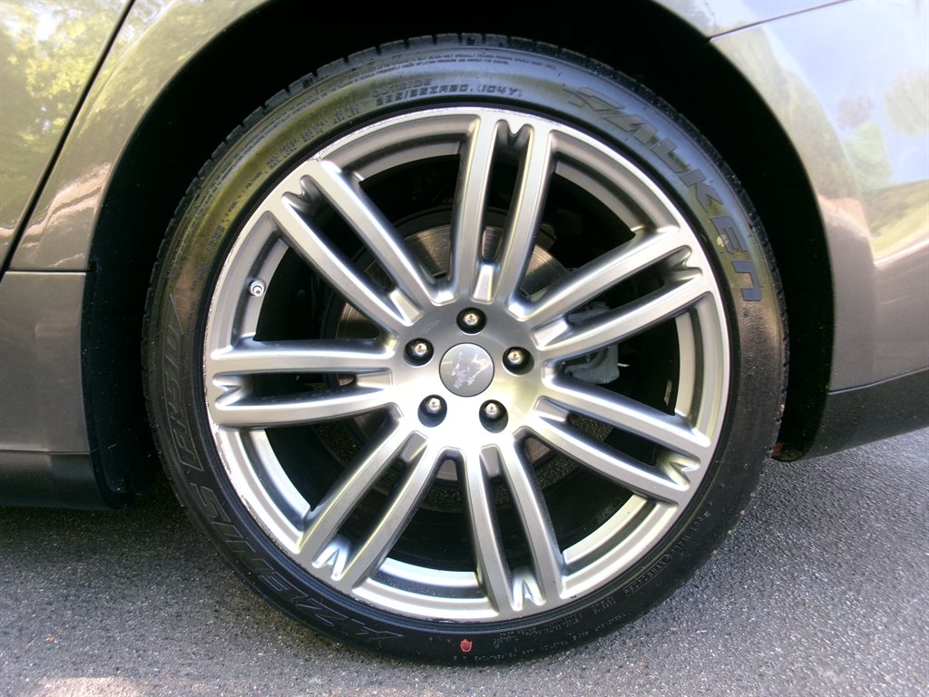 2016 Maserati Ghibli - $18,995