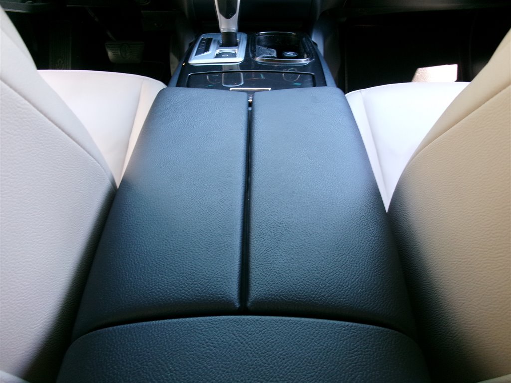 2016 Maserati Ghibli - $18,995