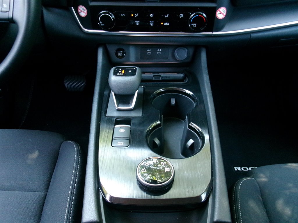 2024 Nissan Rogue - $22,995