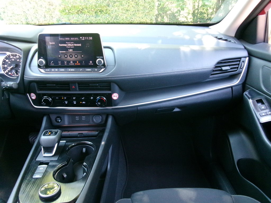 2024 Nissan Rogue - $22,995