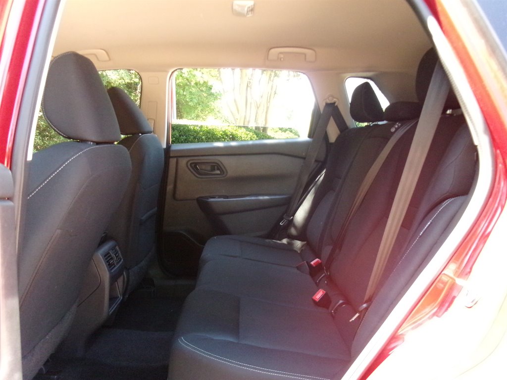 2024 Nissan Rogue - $22,995