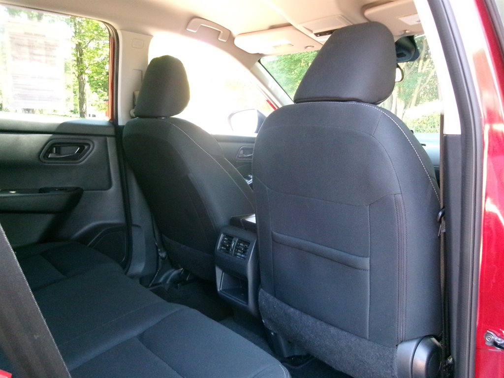 2024 Nissan Rogue - $22,995