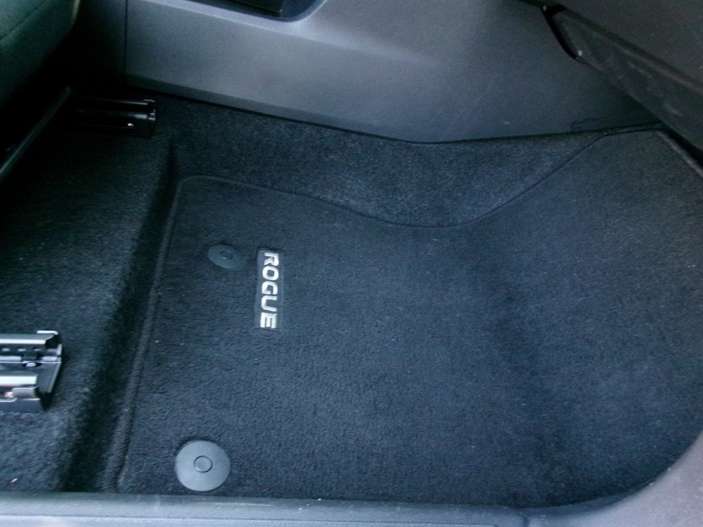 2024 Nissan Rogue - $22,995