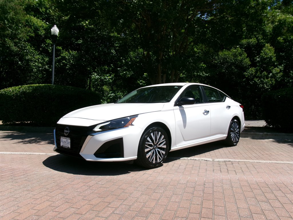 2024 Nissan Altima - $21,995