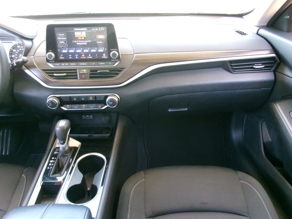 2024 Nissan Altima - $21,995
