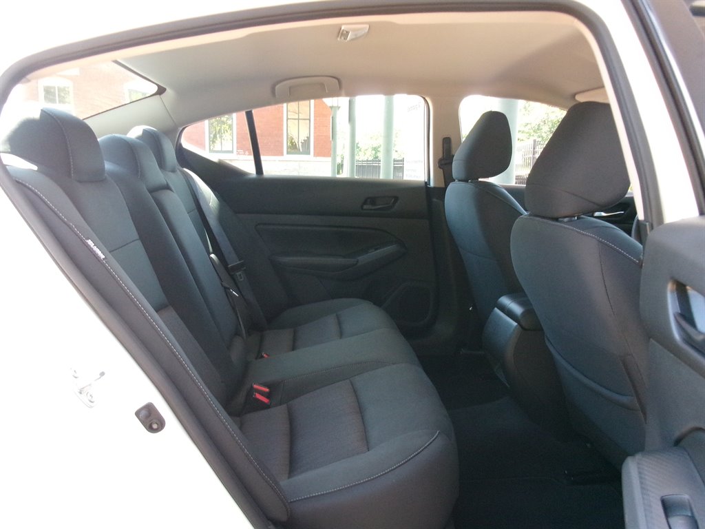 2024 Nissan Altima - $21,995