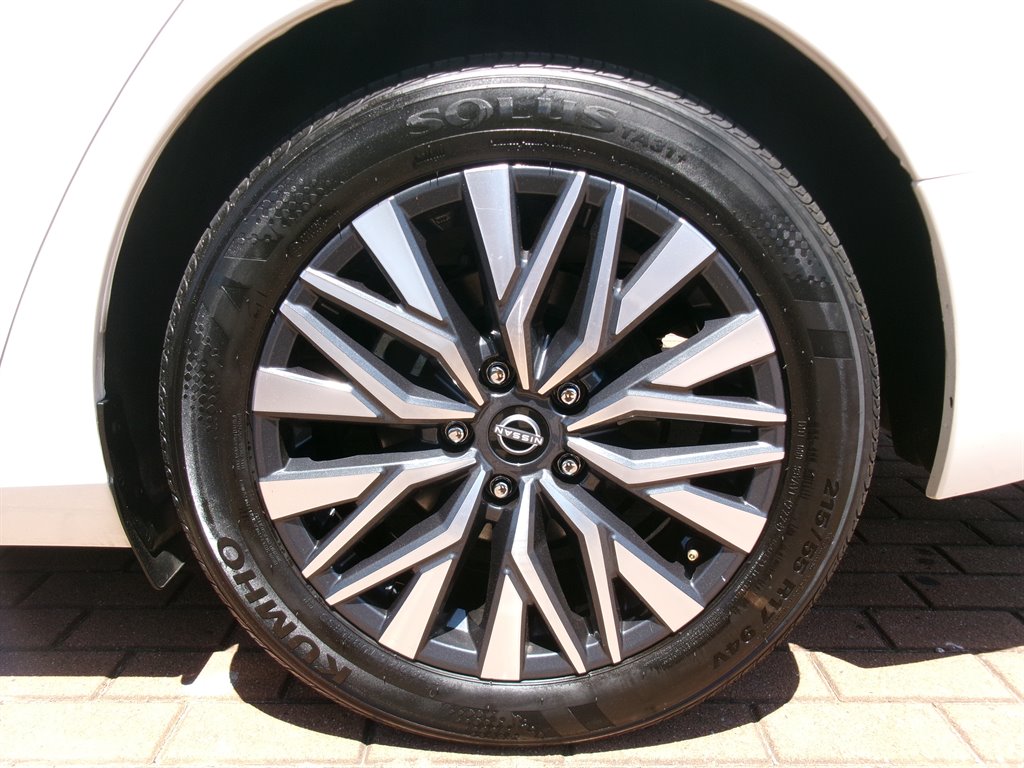 2024 Nissan Altima - $21,995