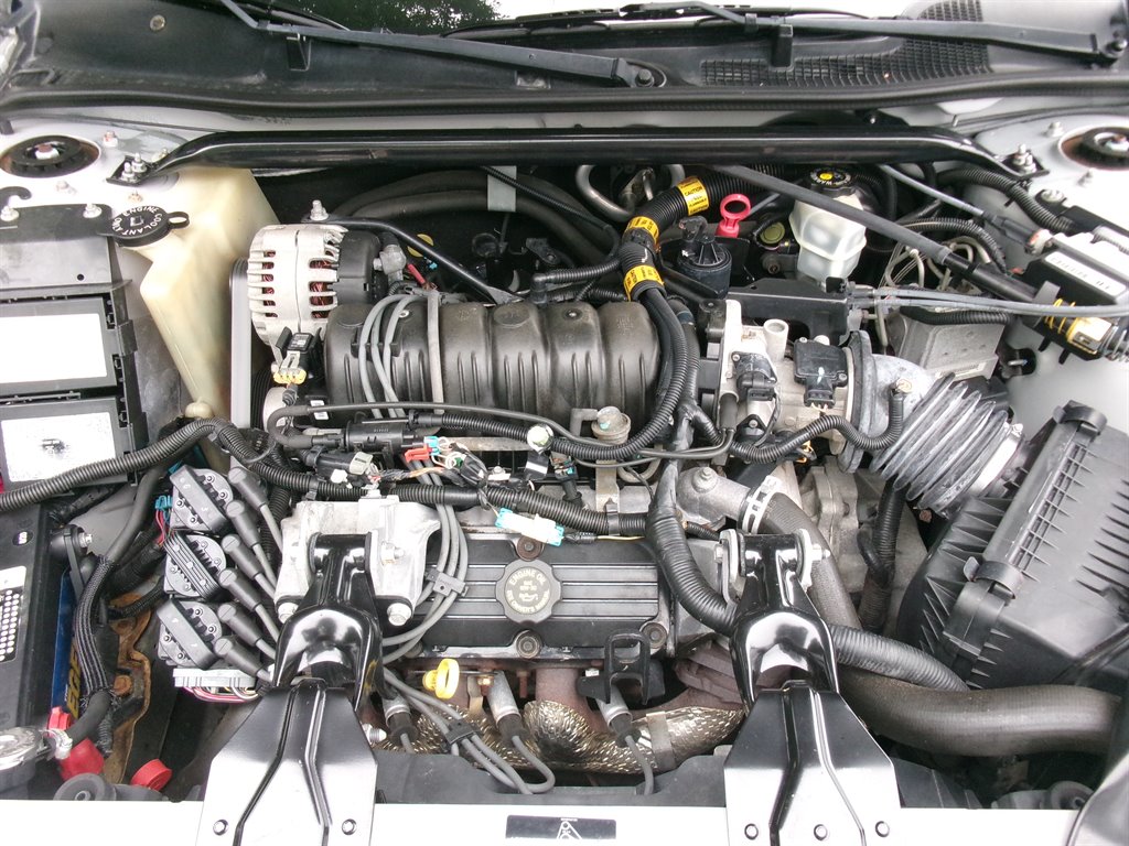 2001 Chevrolet Monte Carlo - $9,995