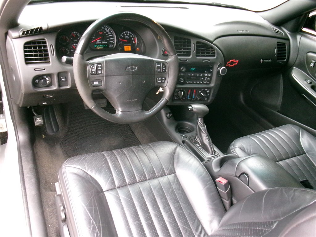 2001 Chevrolet Monte Carlo - $9,995