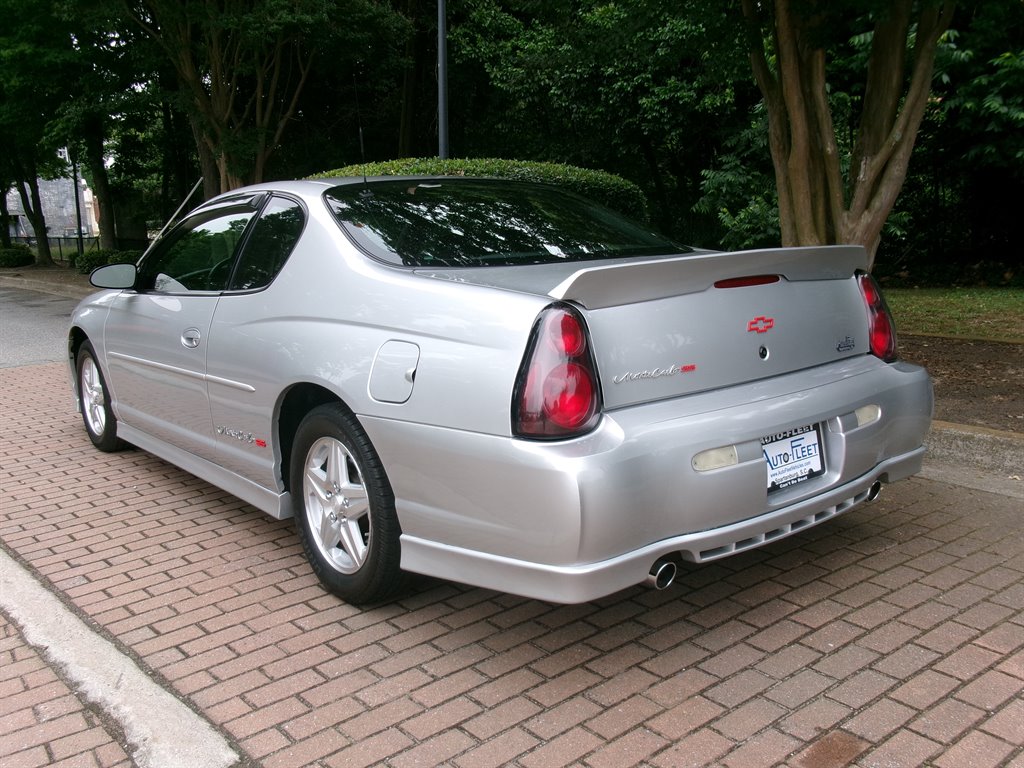 2001 Chevrolet Monte Carlo - $9,995