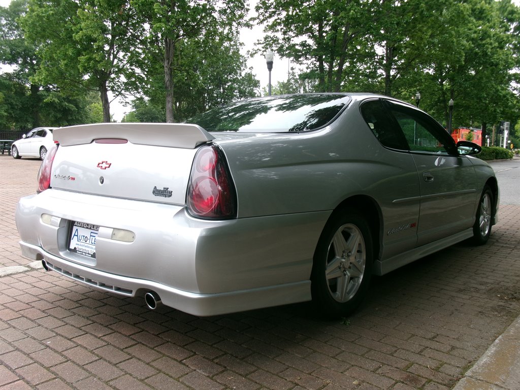2001 Chevrolet Monte Carlo - $9,995