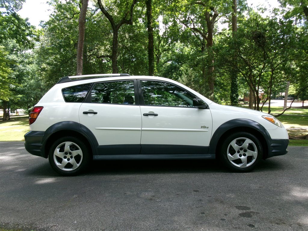 2005 Pontiac Vibe - $6,995
