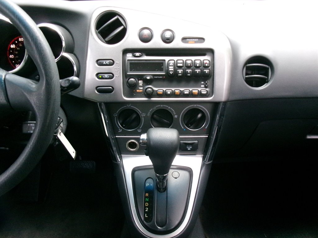 2005 Pontiac Vibe - $6,995