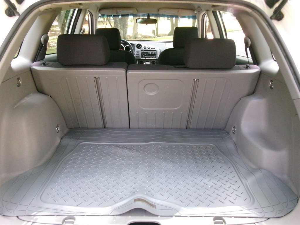 2005 Pontiac Vibe - $6,995