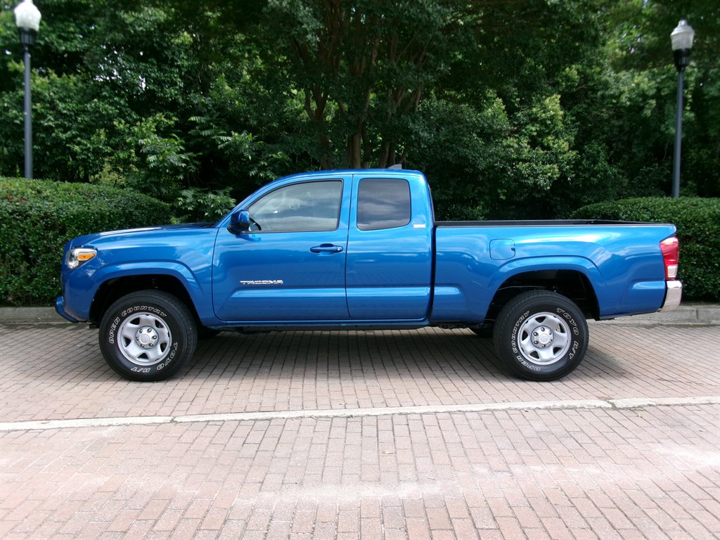 2016 Toyota Tacoma - $22,995