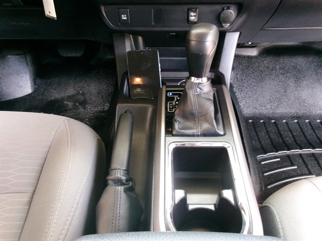 2016 Toyota Tacoma - $22,995