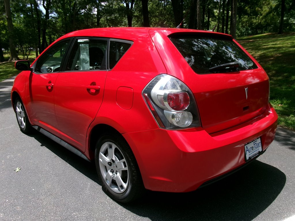 2009 Pontiac Vibe - $9,995