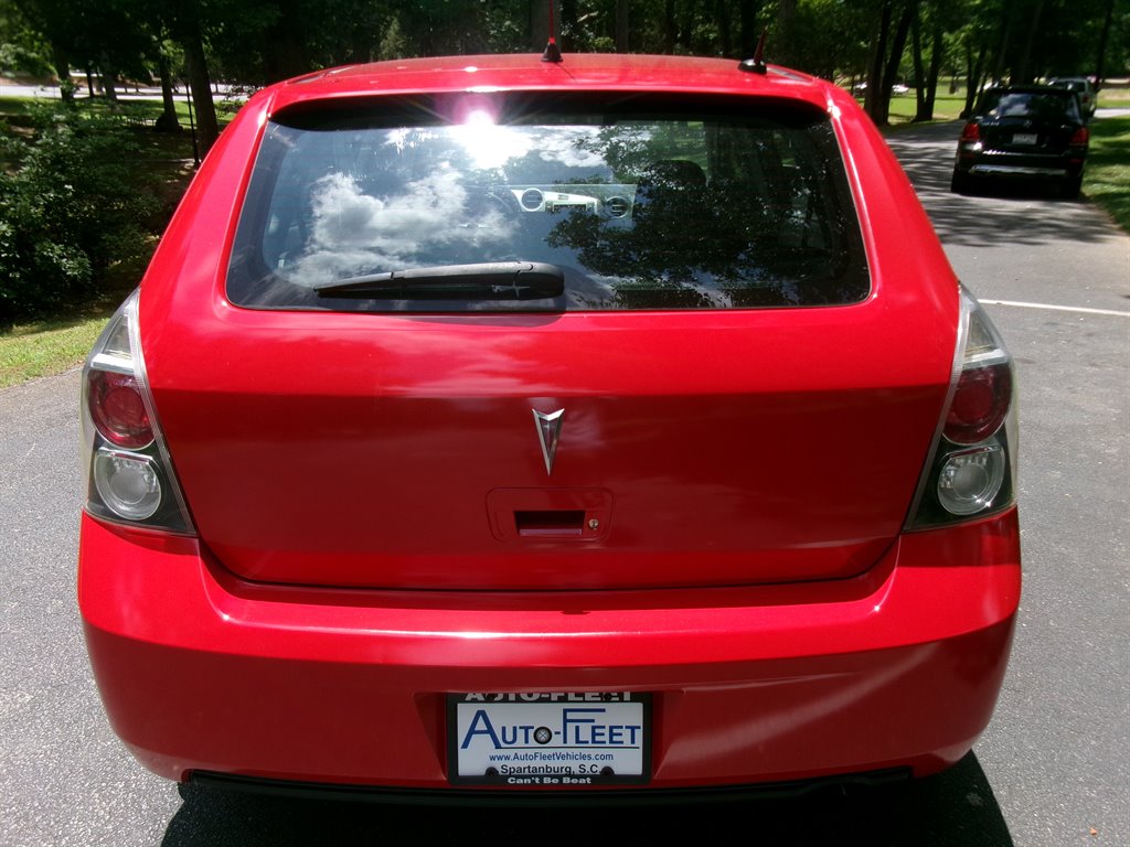 2009 Pontiac Vibe - $9,995