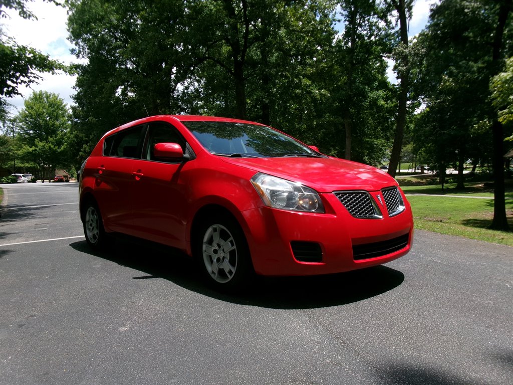 2009 Pontiac Vibe - $9,995