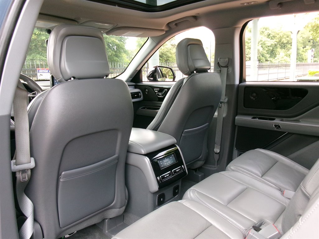 2020 Lincoln Aviator - $29,995