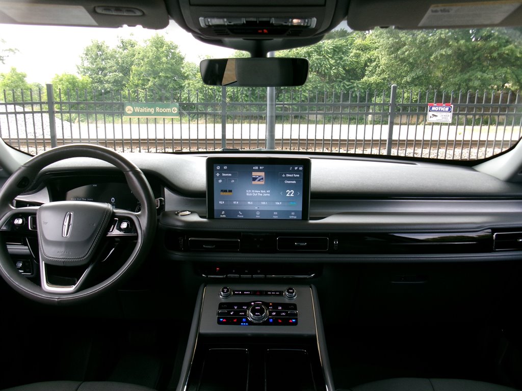 2020 Lincoln Aviator - $29,995