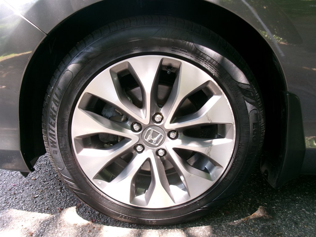 2014 Honda Accord - $14,995