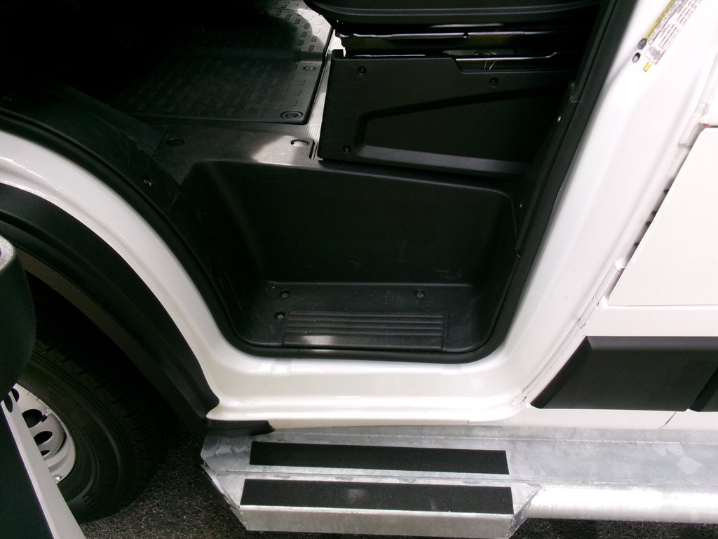 2025 Ram 2500 Promaster Vans - $34,000