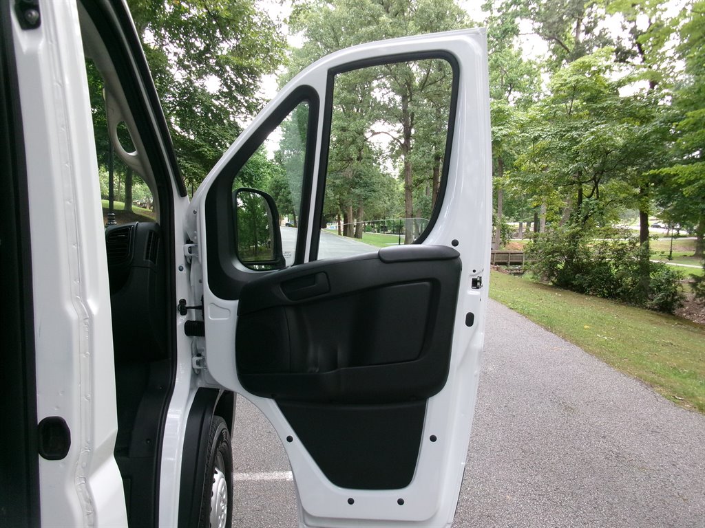 2025 Ram 2500 Promaster Vans - $34,000