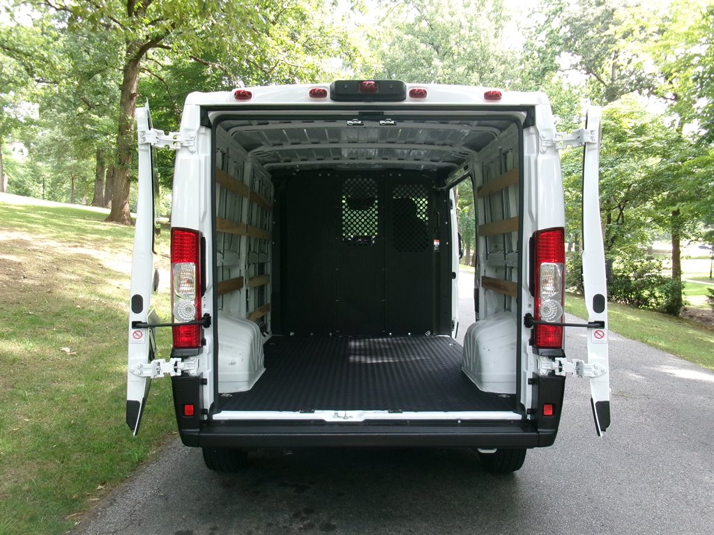 2025 Ram 2500 Promaster Vans - $34,000
