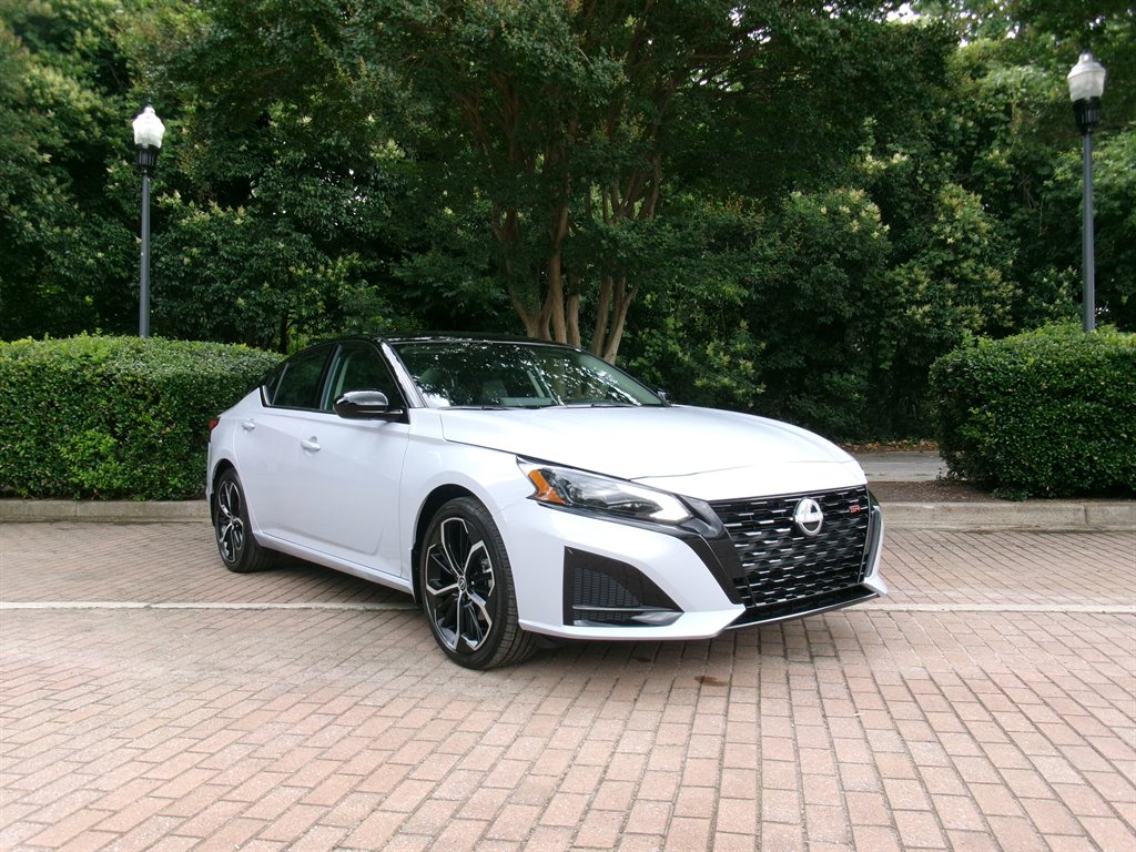 2026 Nissan Altima - $29,995