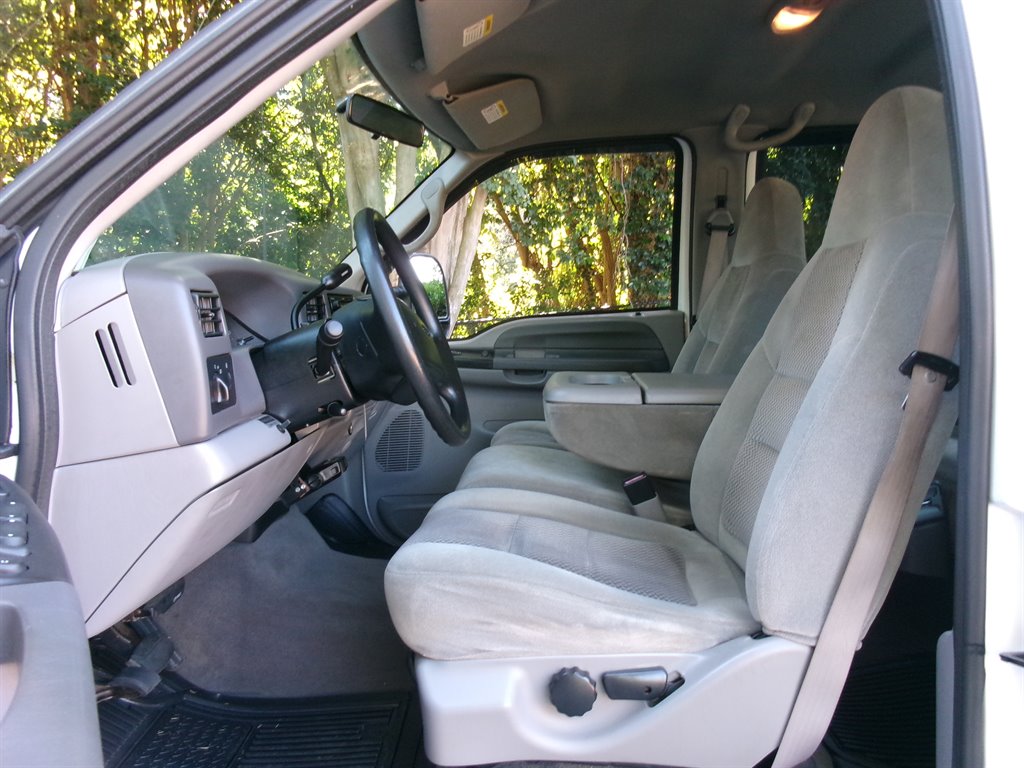2001 Ford F-250 - $14,995