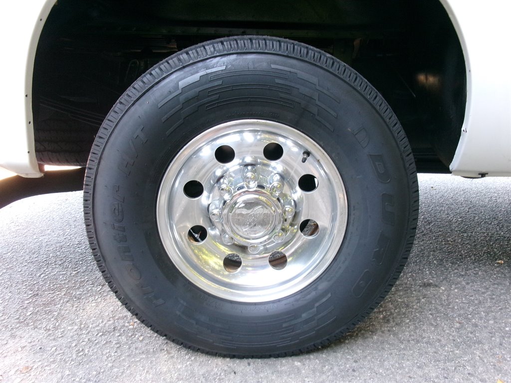 2001 Ford F-250 - $14,995