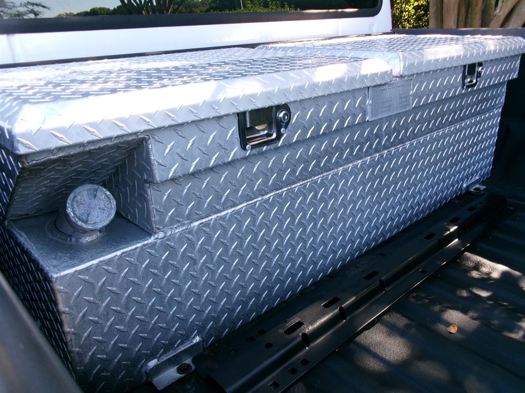 2001 Ford F-250 - $14,995